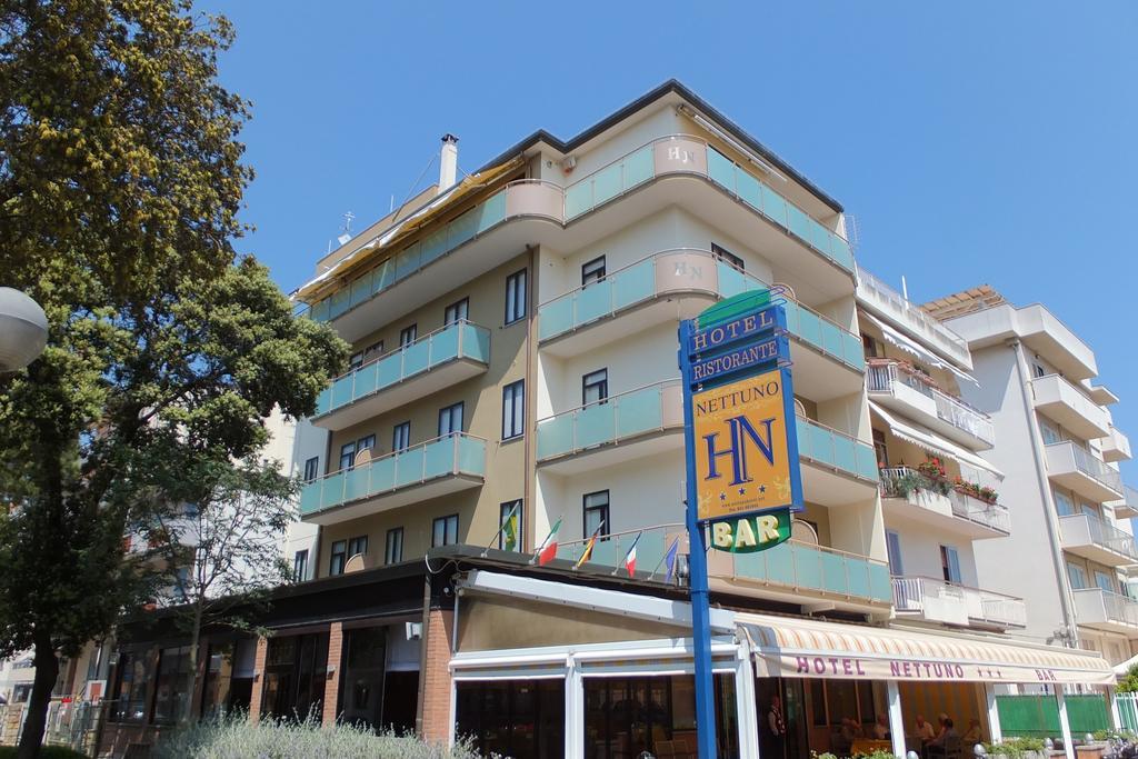 Hotel Nettuno 索托马里纳 外观 照片